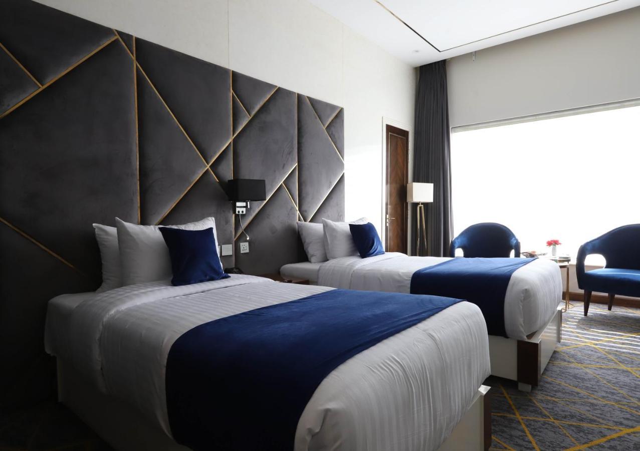 Best Western Premier Islamabad Exterior photo