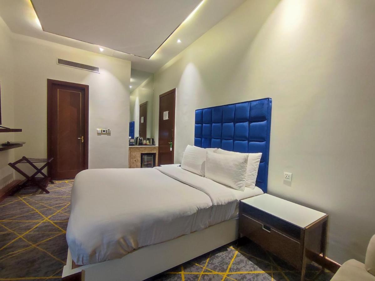 Best Western Premier Islamabad Room photo