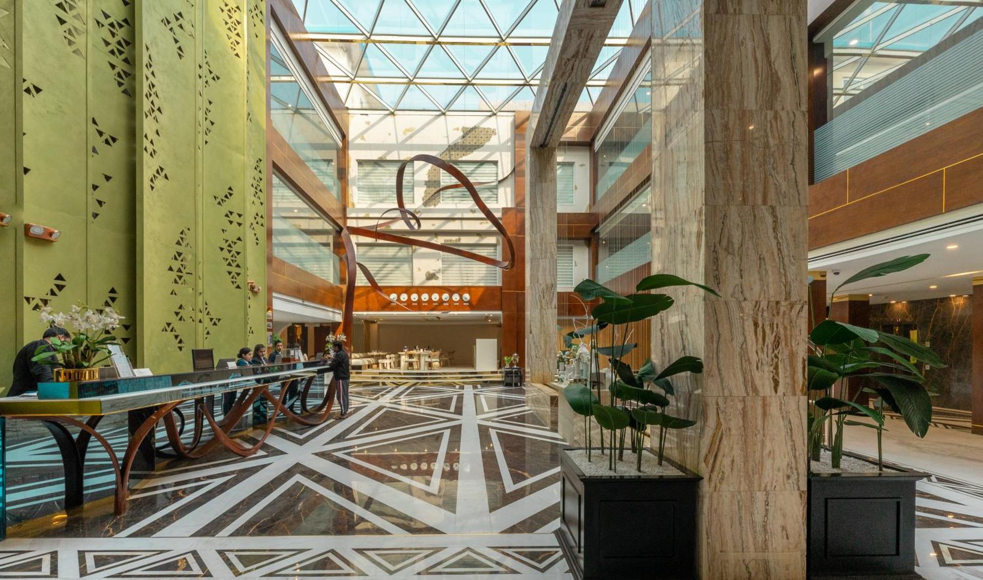 Best Western Premier Islamabad Exterior photo