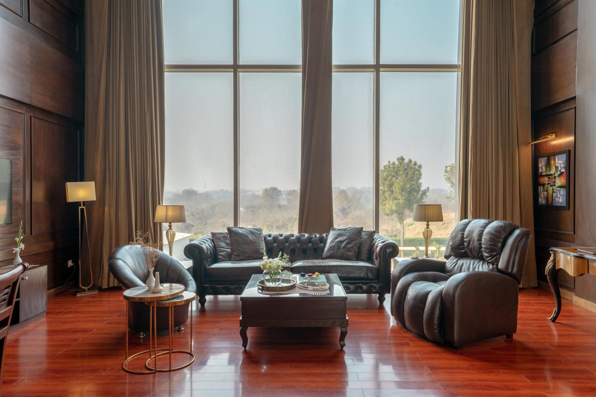 Best Western Premier Islamabad Exterior photo