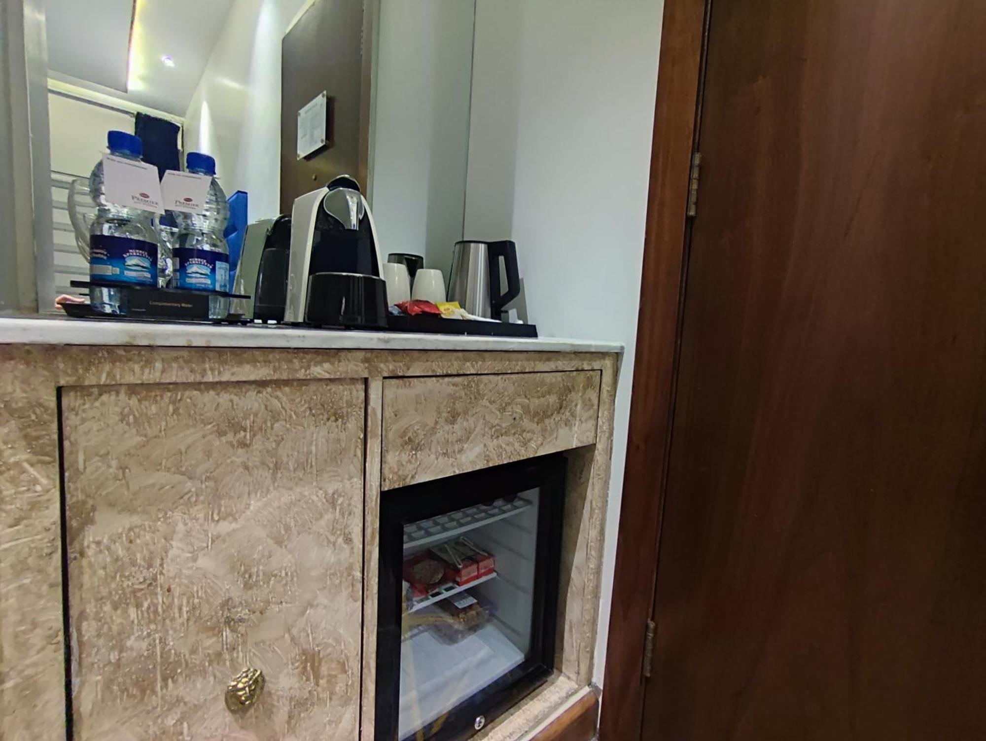 Best Western Premier Islamabad Room photo