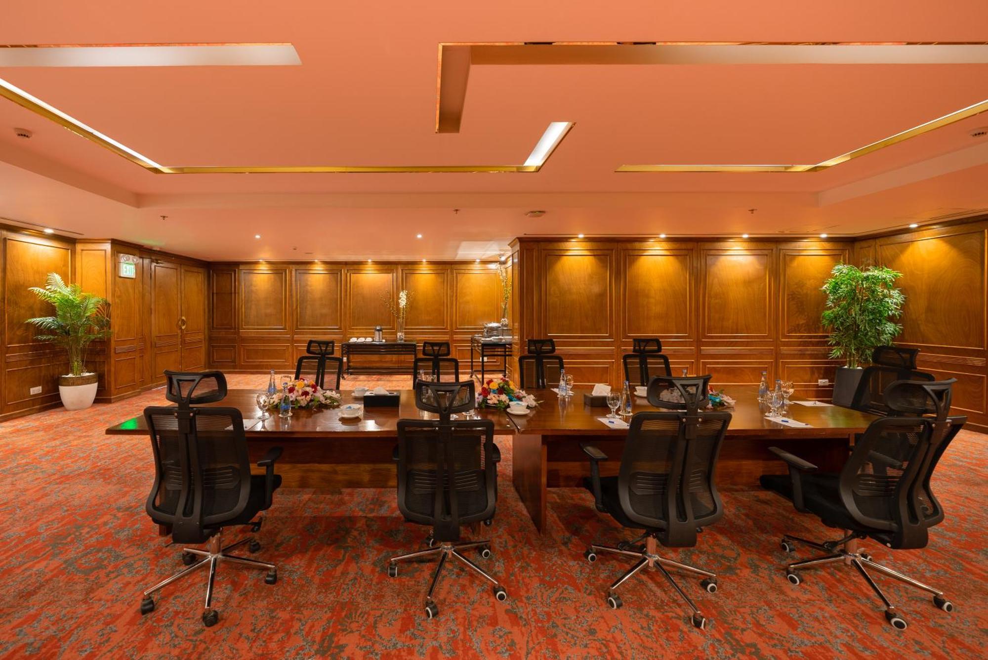 Best Western Premier Islamabad Exterior photo